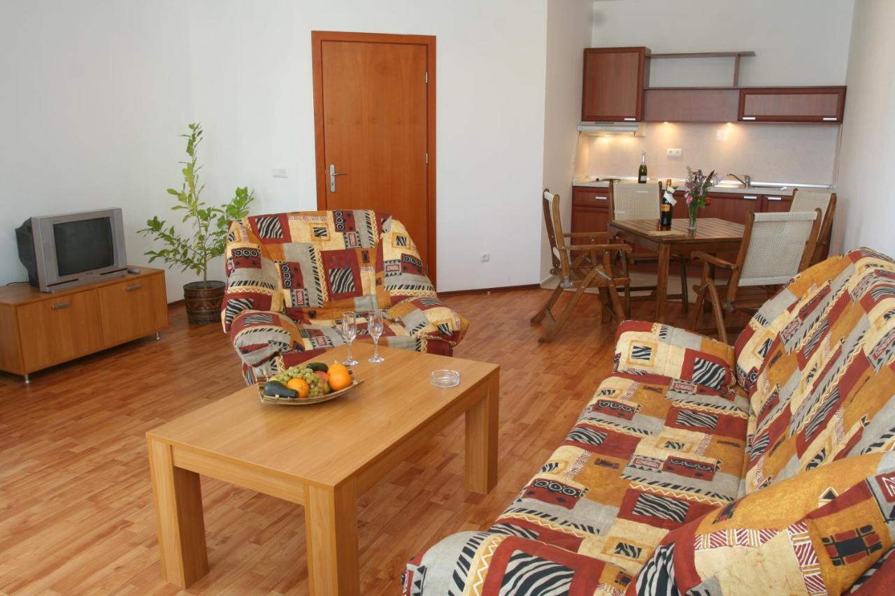 Joya Park Apartments Aranyhomok Kültér fotó