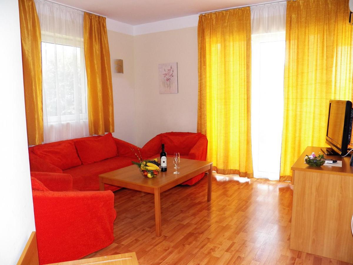 Joya Park Apartments Aranyhomok Kültér fotó