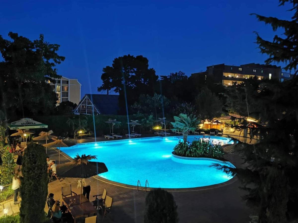 Joya Park Apartments Aranyhomok Kültér fotó