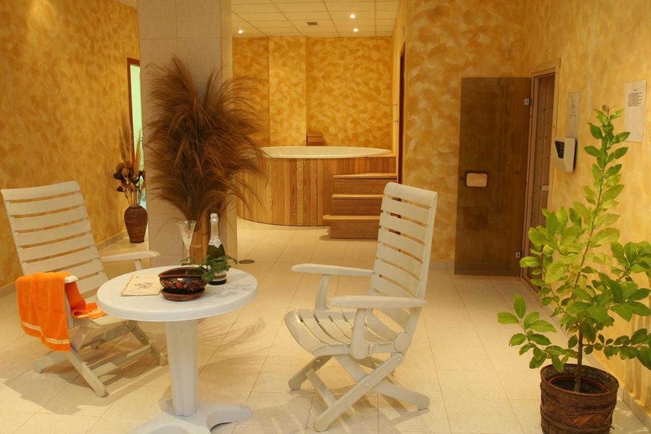 Joya Park Apartments Aranyhomok Kültér fotó
