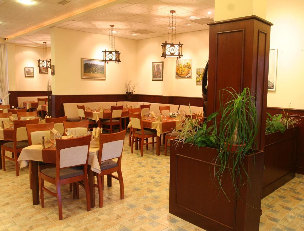 Joya Park Apartments Aranyhomok Kültér fotó